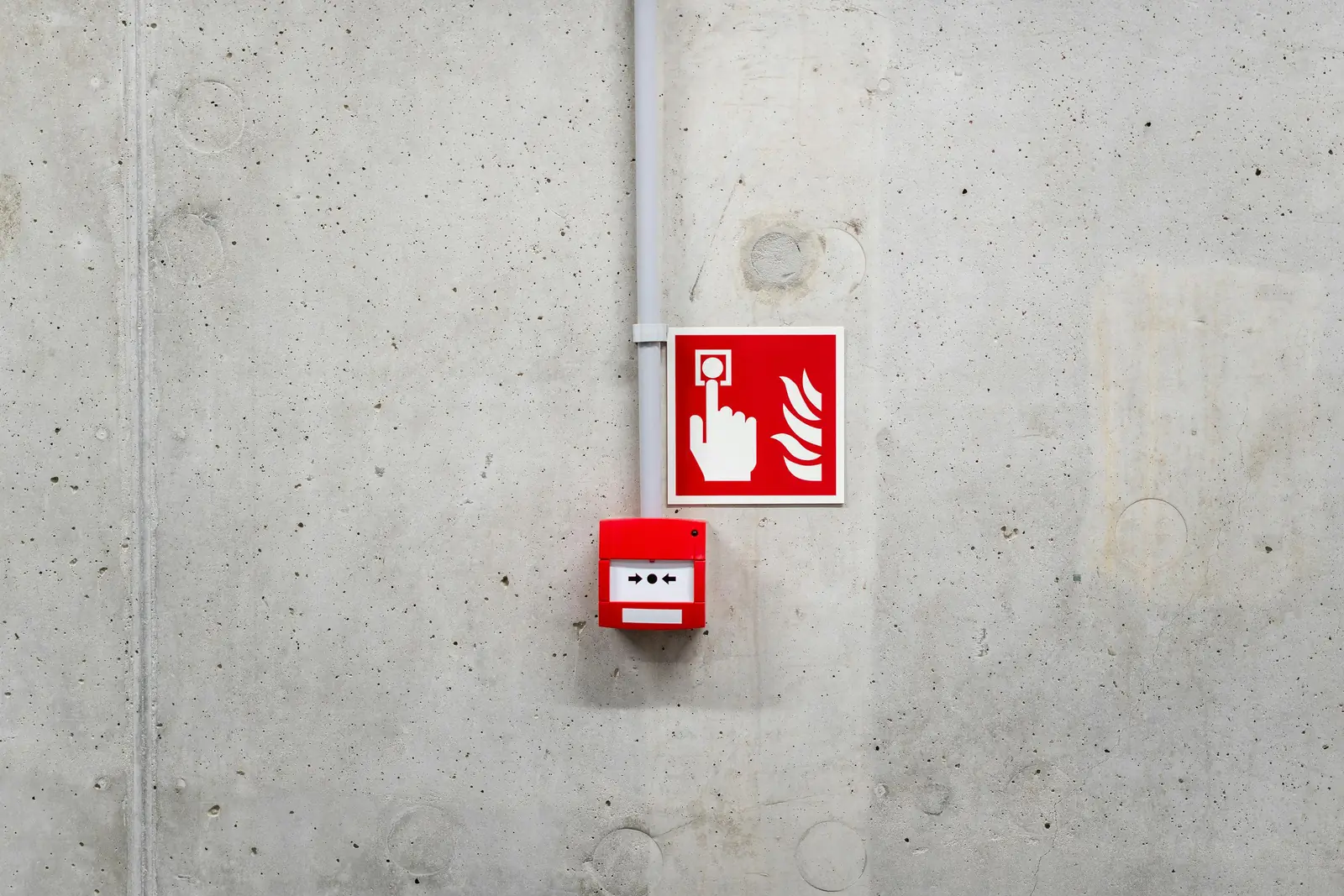 Commercial fire alarm panel — Ontario Fire Code 2026 compliance under CAN/ULC-S536:2019